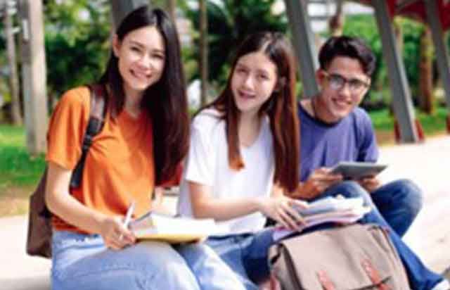 出国留学去哪个国家最好为什么，马来8年顾问说句实在话